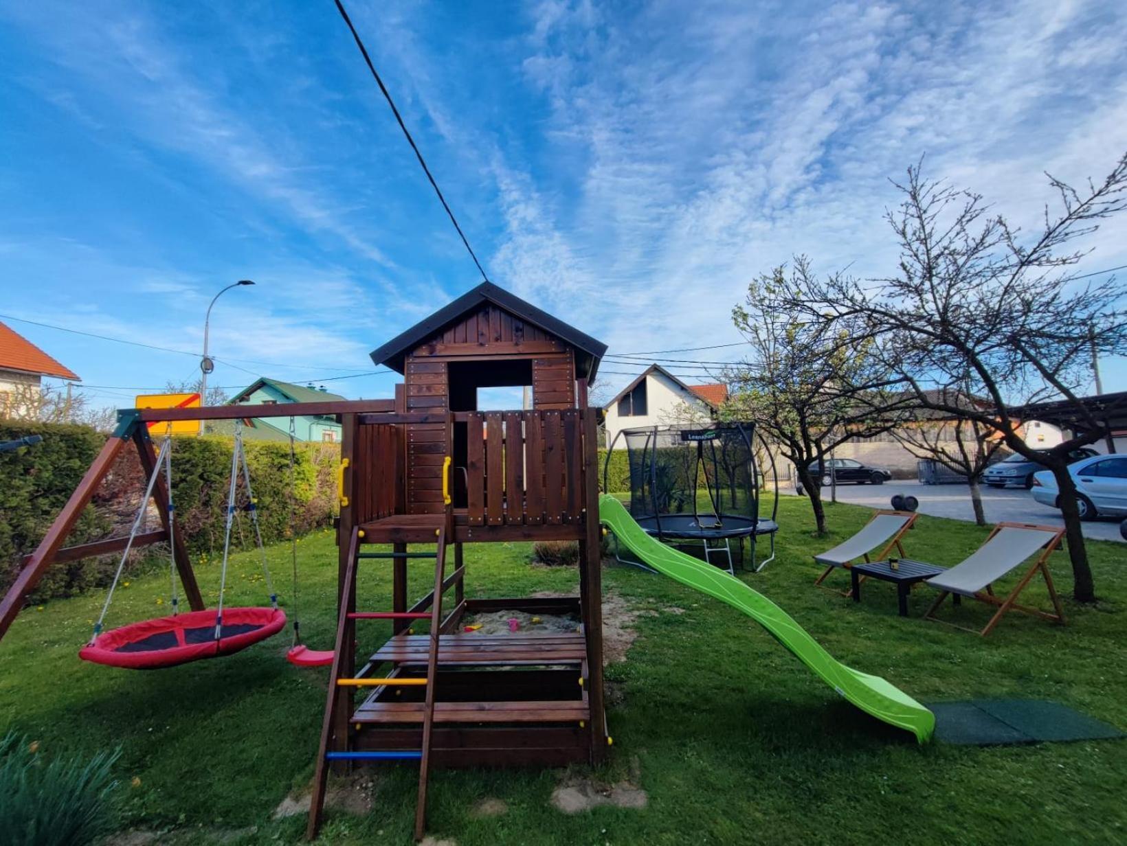 Apartmani Jancic Ogulin Kültér fotó